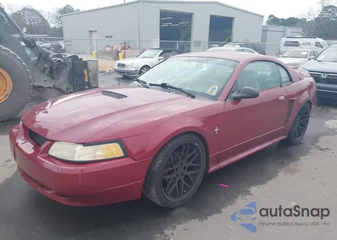 2000 Ford Mustang из США, поврежденный, VIN 1FAFP4048YF305065